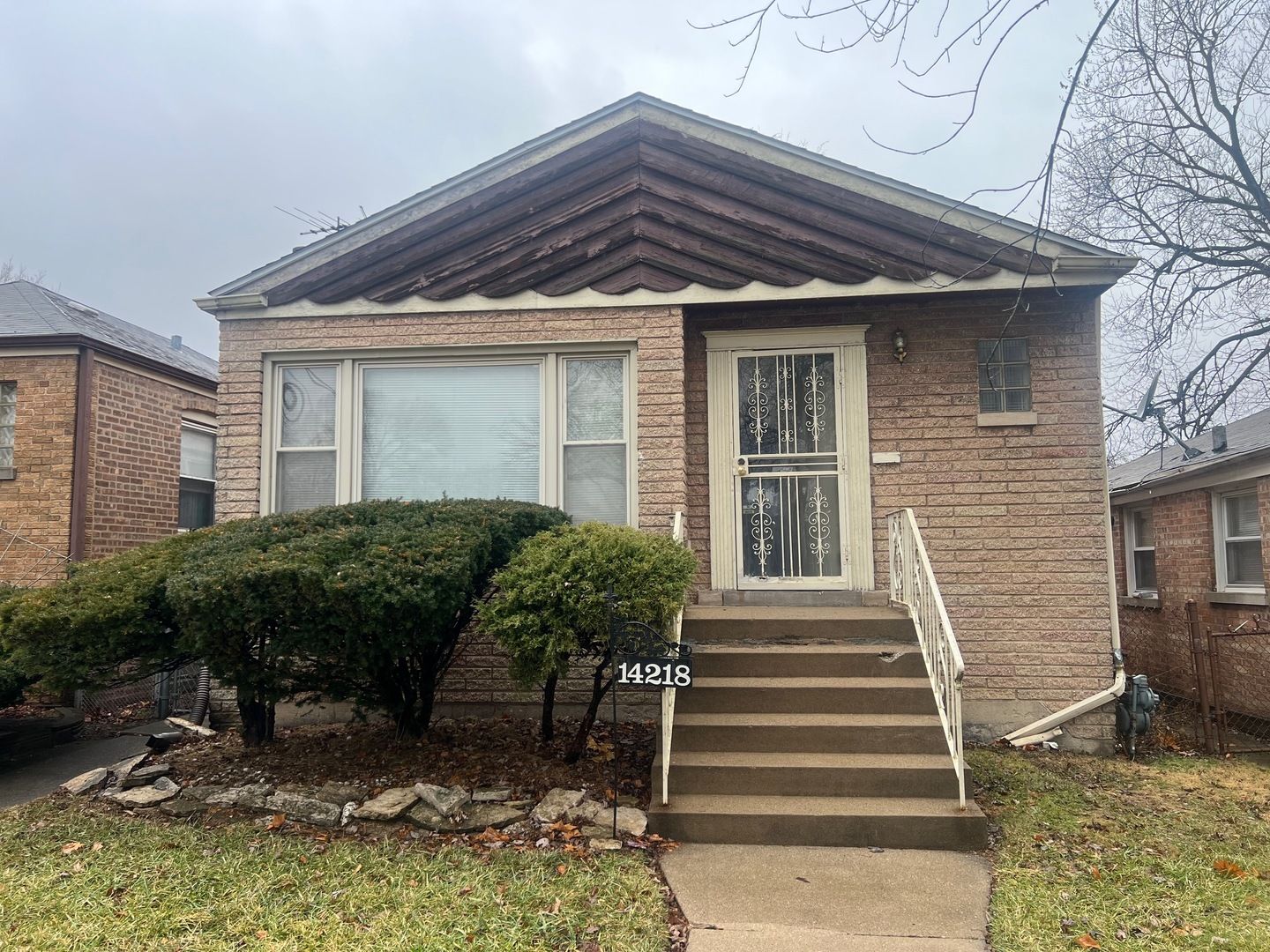 14218 S Wallace Avenue — Riverdale, IL 60827