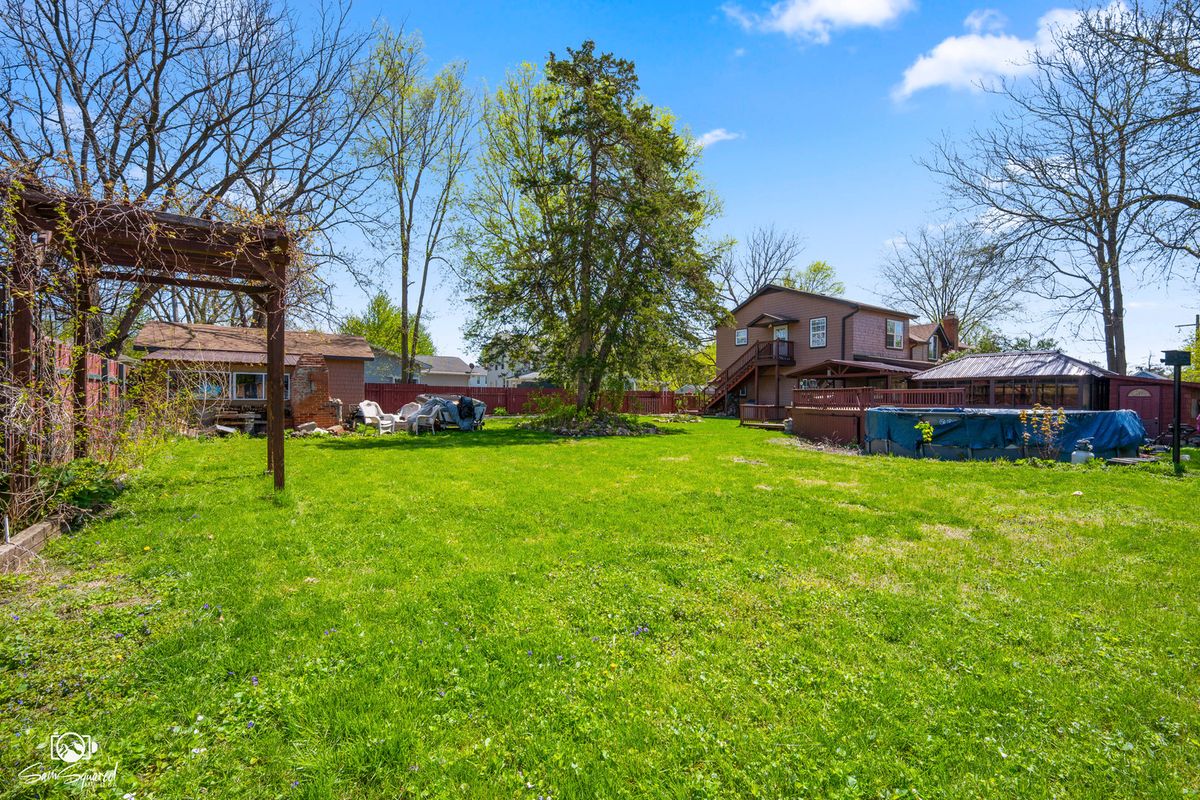 103 E Saint Marys Street, Minooka, IL 60447