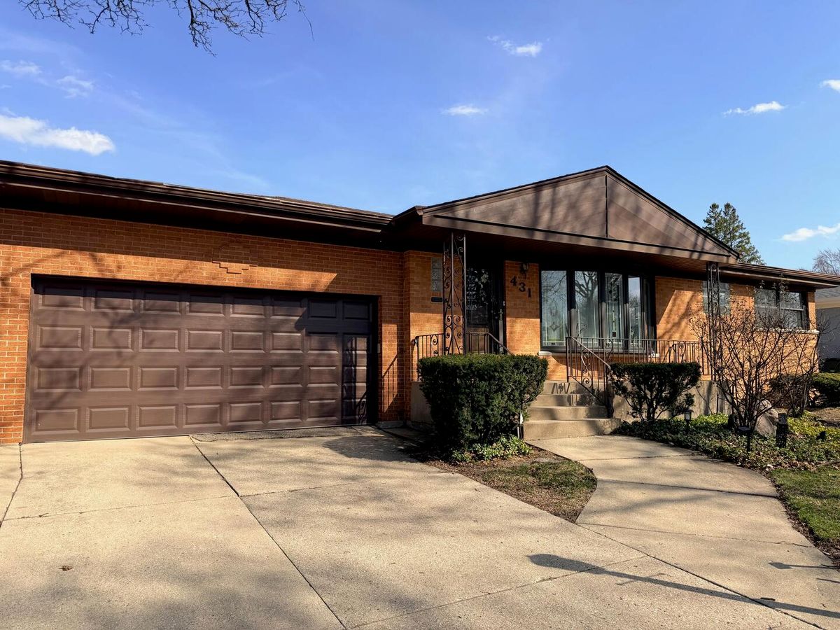 431 Rammer Avenue, Arlington Heights, IL 60004