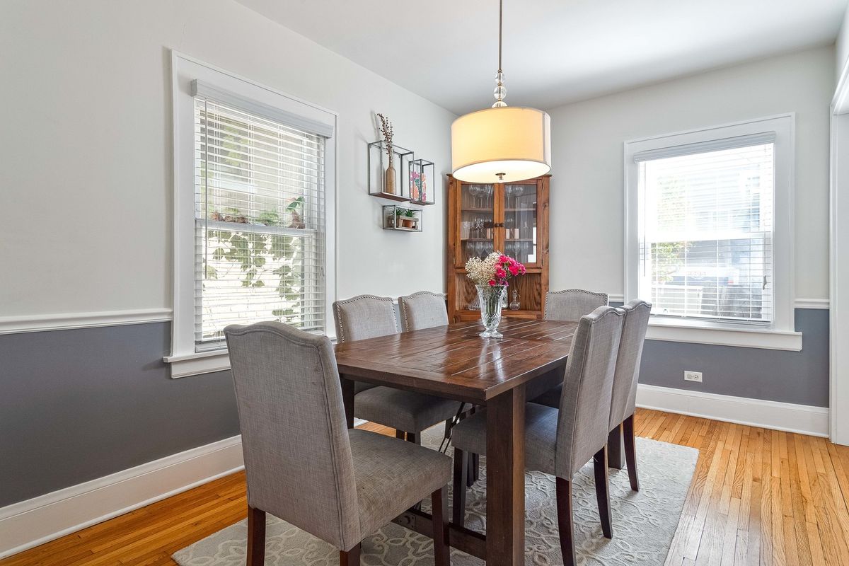 204 16th Street, Wilmette, IL 60091