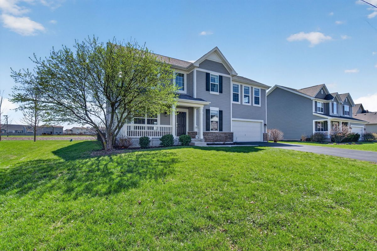 26525 Old Stage Lane, Channahon, IL 60410