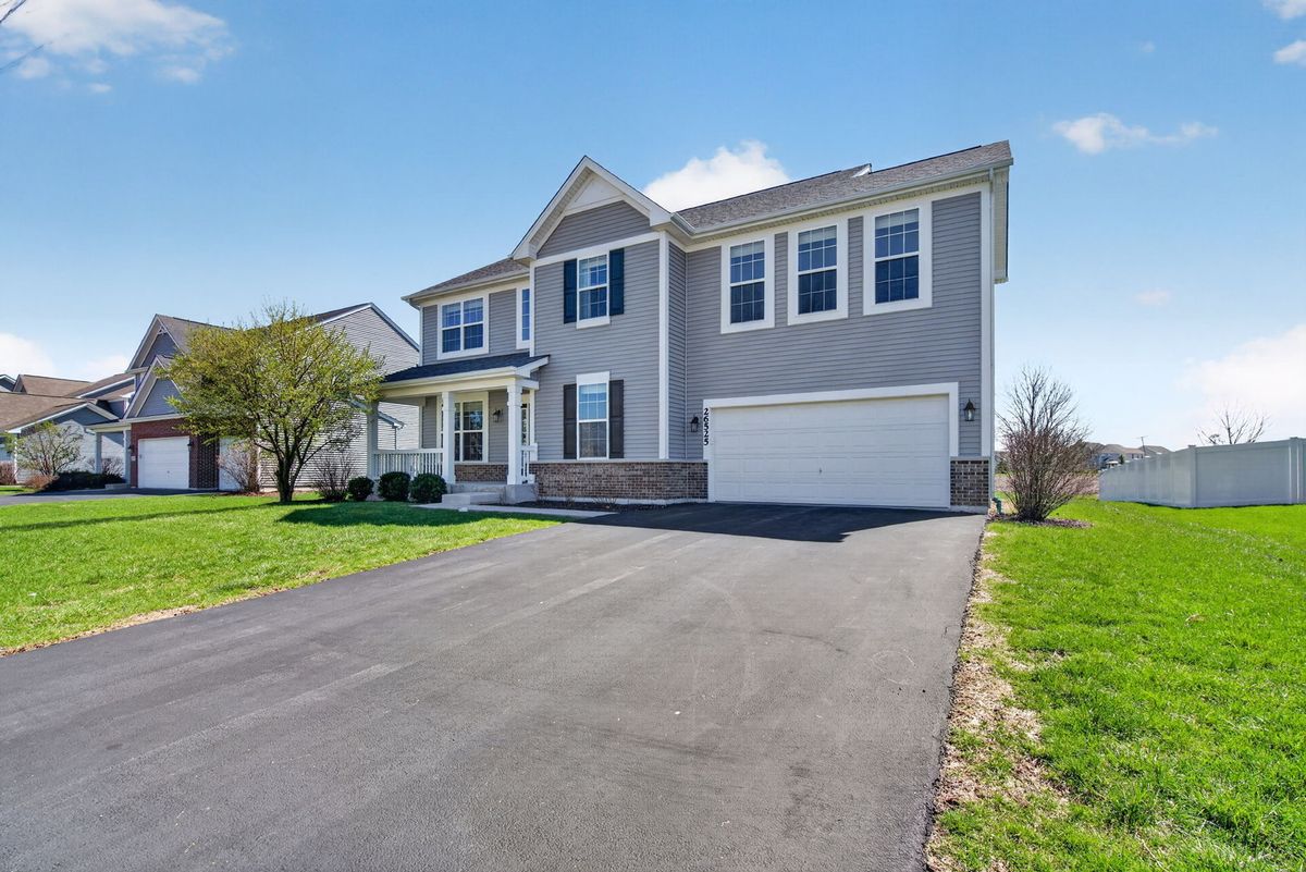 26525 W Old Stage Lane, Channahon, IL 60410