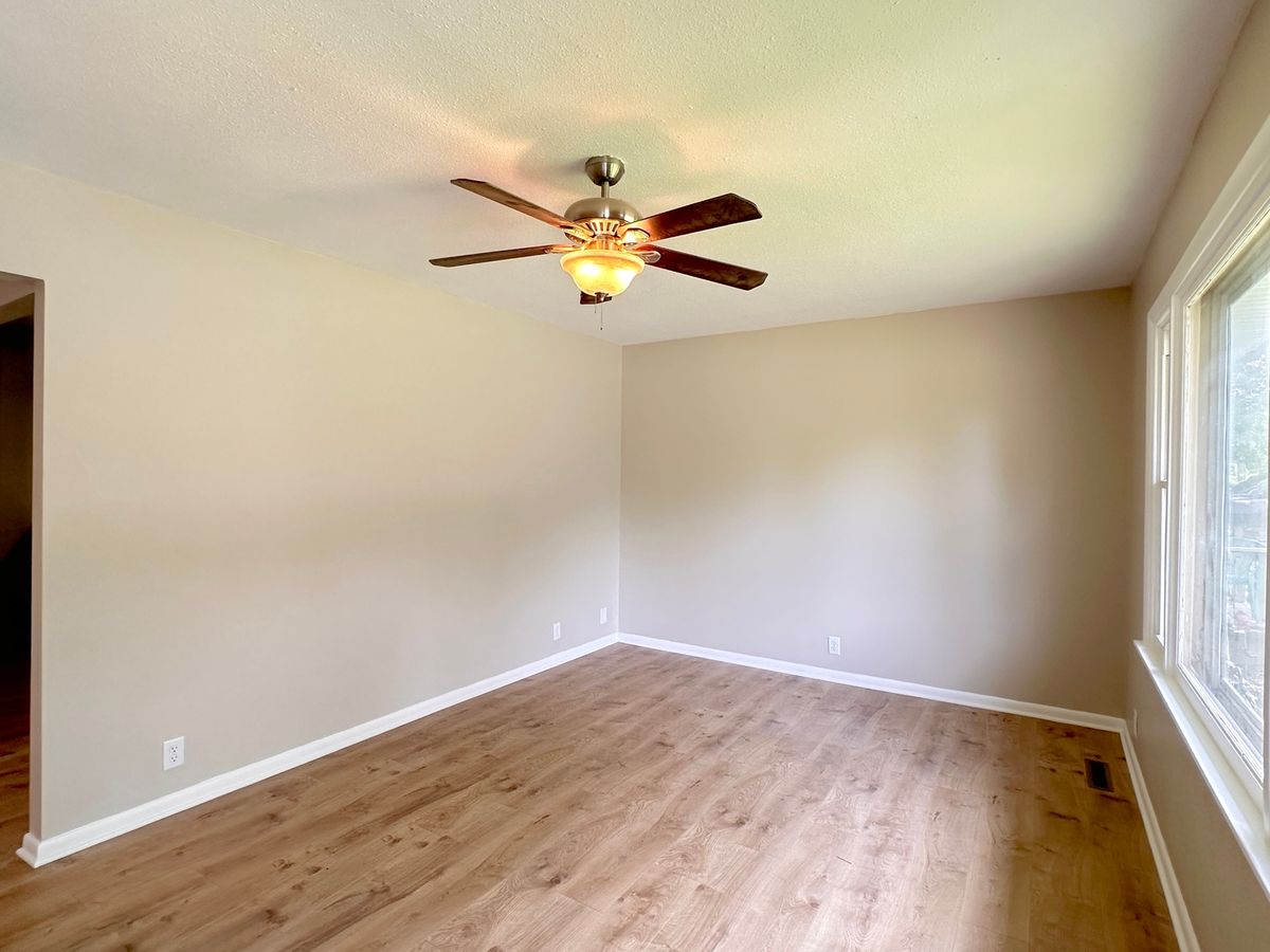 1020 S 22nd Street, Murphysboro, IL 62966