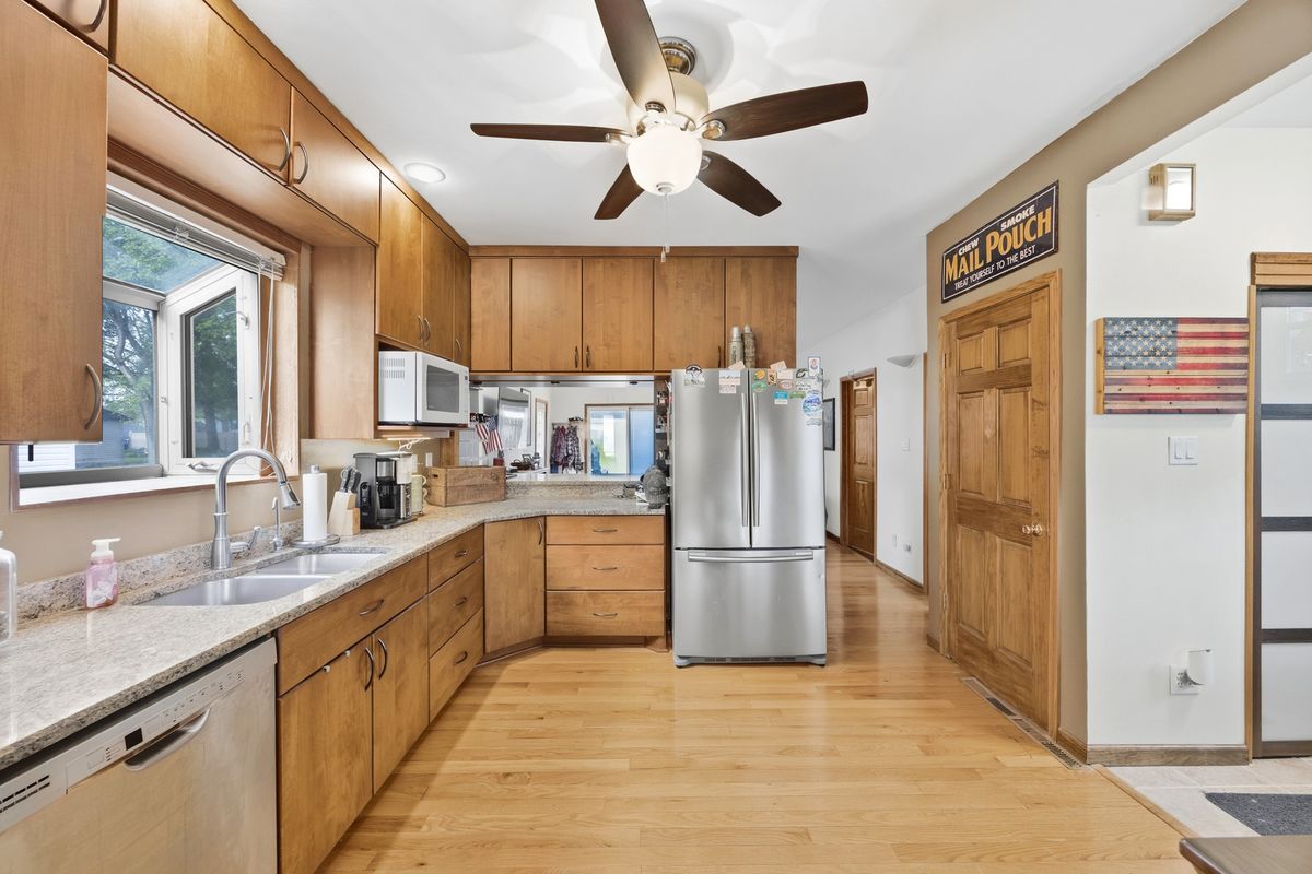 211 N Maple Street, Grant Park, IL 60940