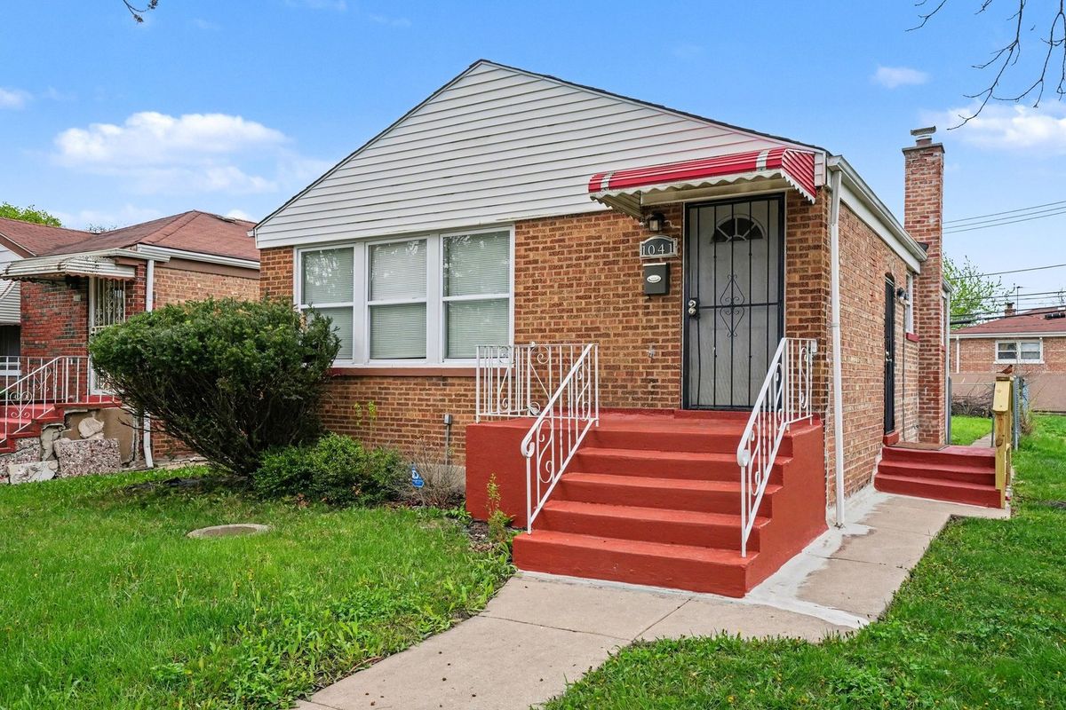 1041 90th Street, Chicago, IL 60619