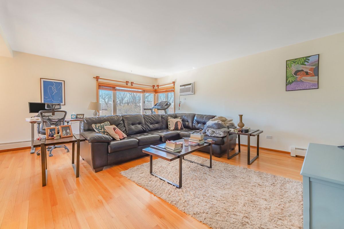 2033 Sherman Avenue #507, Evanston, IL 60201