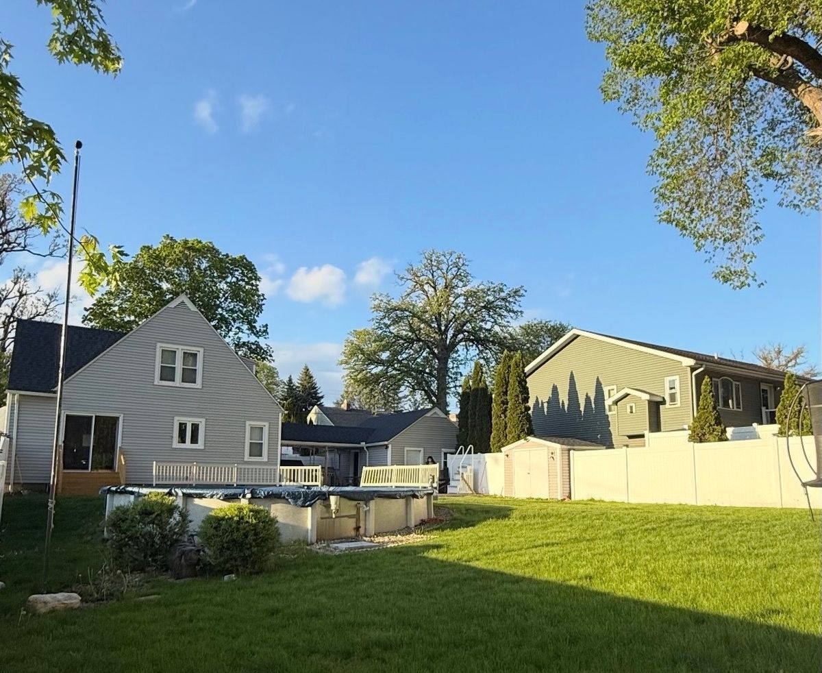 301 Hillside Avenue, Ottawa, IL 61350