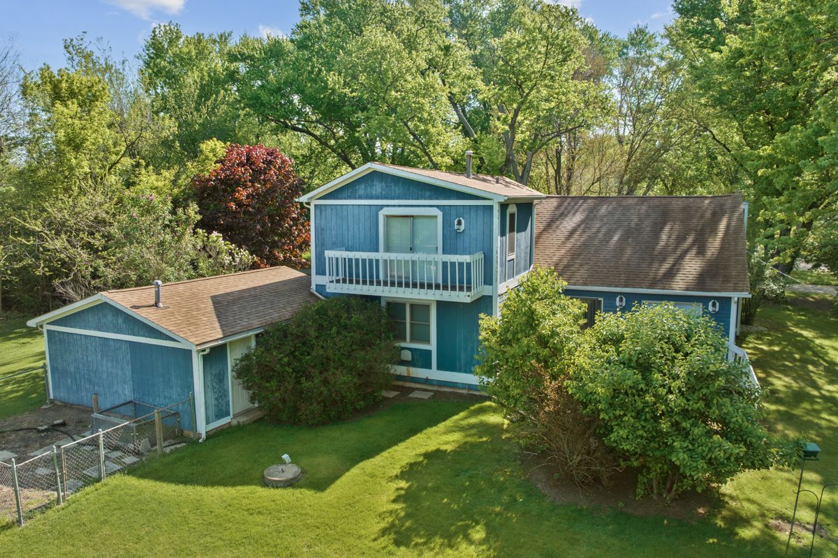 26830 N Huston Avenue, Wauconda, IL 60084