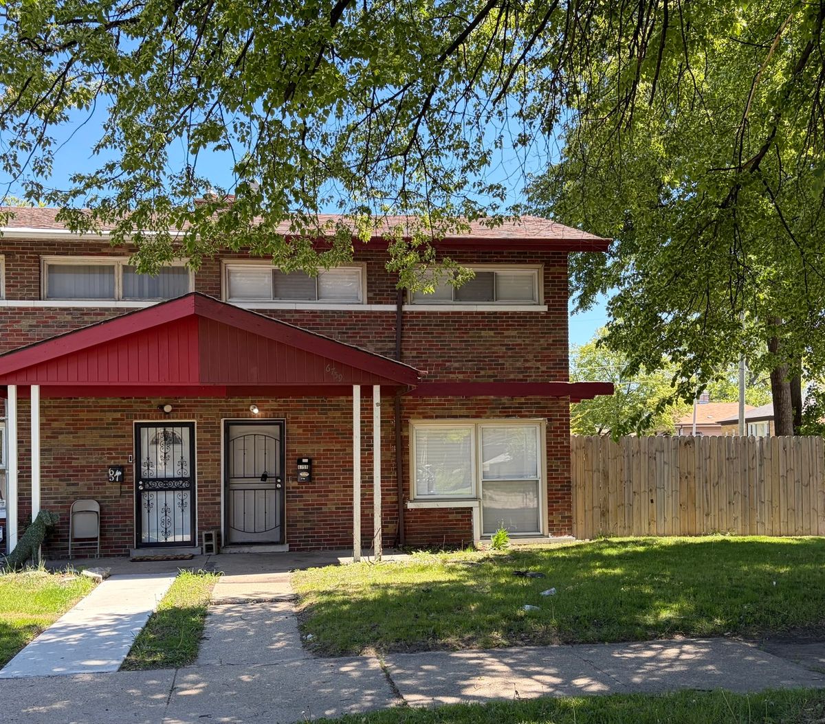 6759 Calumet Avenue, Chicago, IL 60637