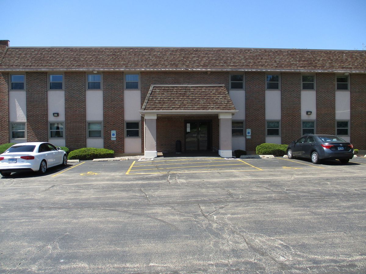 3510 Hobson Road, Woodridge, IL 60517