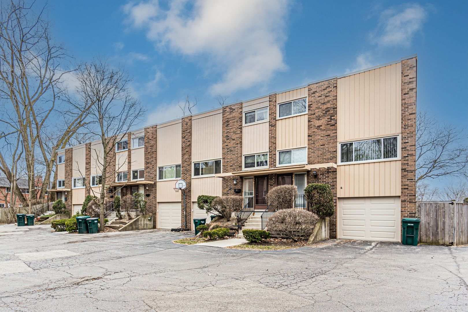 432 Skokie Boulevard — Wilmette, IL 60091