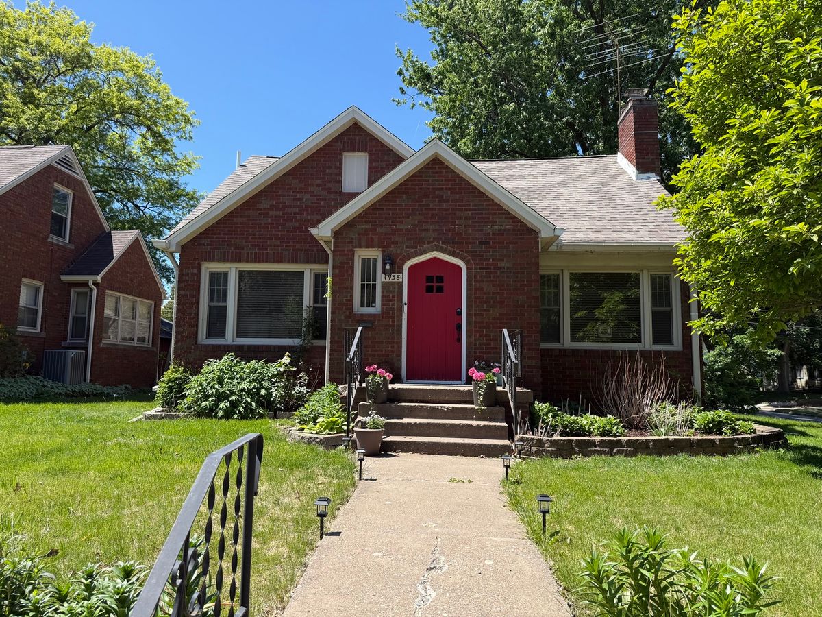 1938 LeClaire Street, Davenport, IA 52803