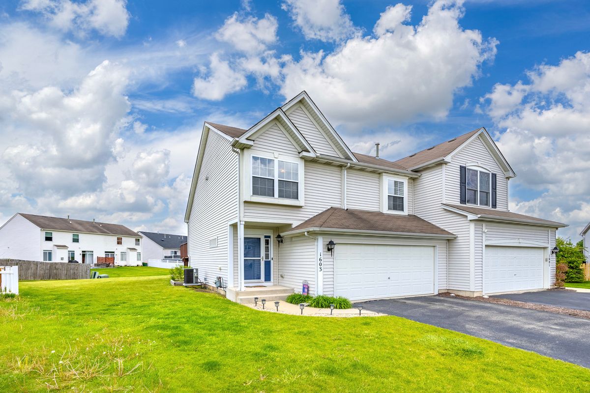 1603 Grove Court, Lockport, IL 60441