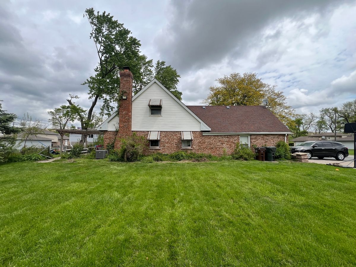 17208 Loomis Avenue, East Hazel Crest, IL 60429