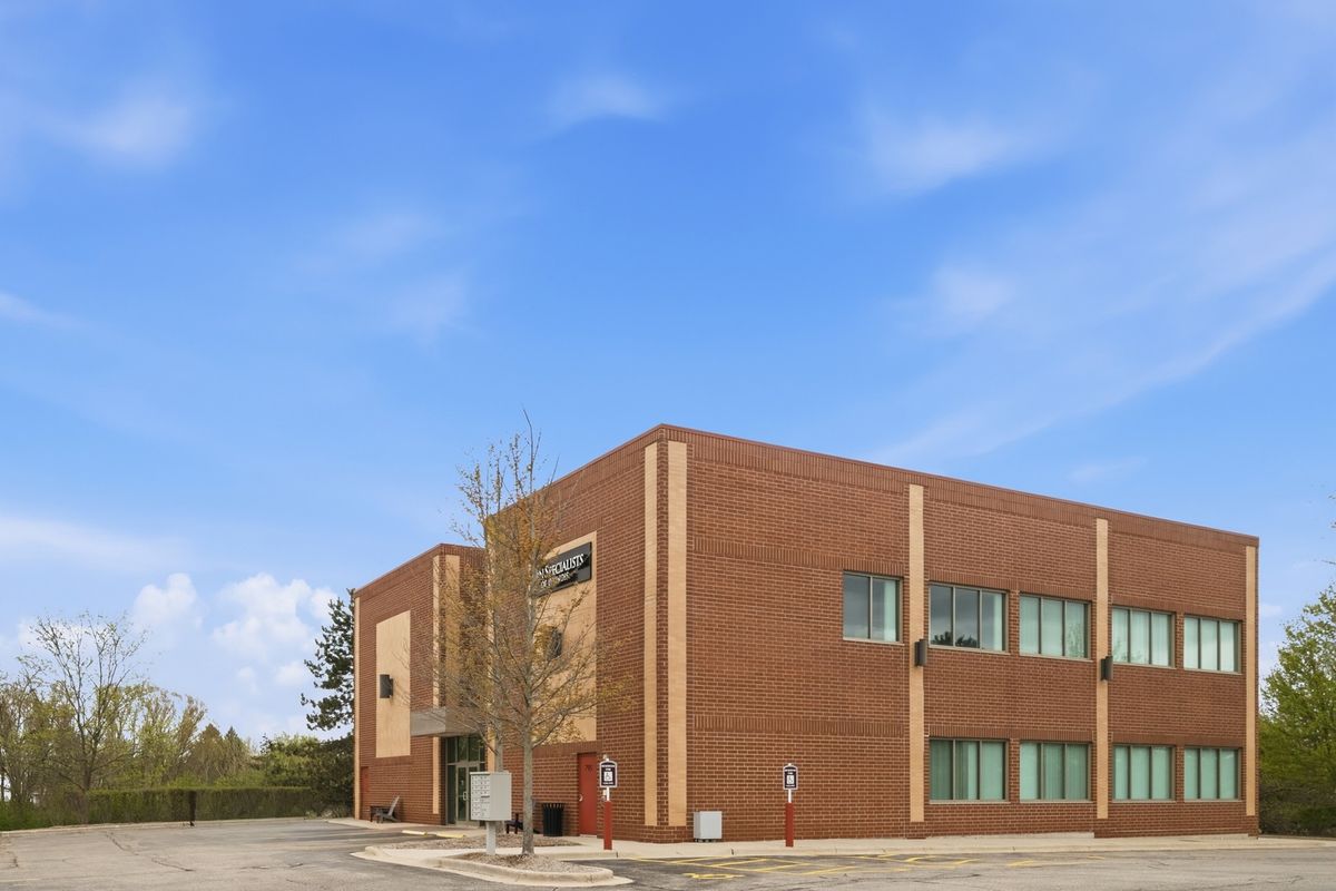 795 Ela Road #110, Lake Zurich, IL 60047