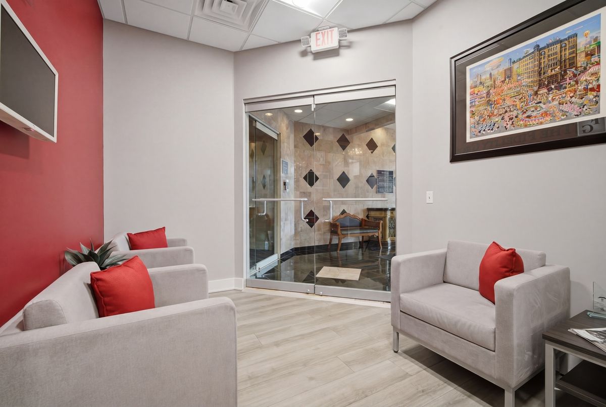 795 Ela Road #110, Lake Zurich, IL 60047