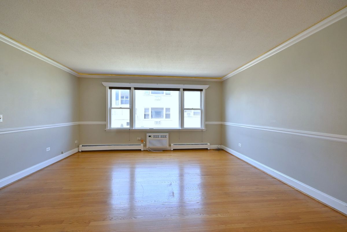 4932 N Leonard Drive #2A, Norridge, IL 60706