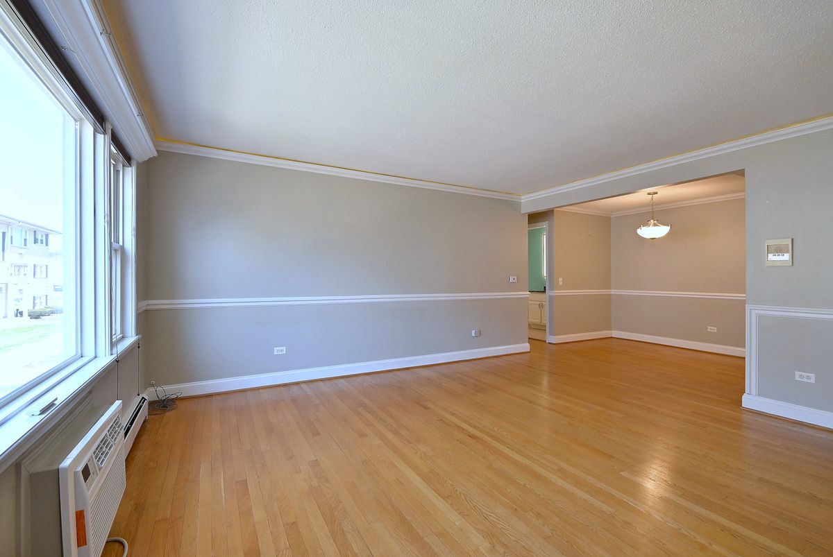 4932 N Leonard Drive #2A, Norridge, IL 60706