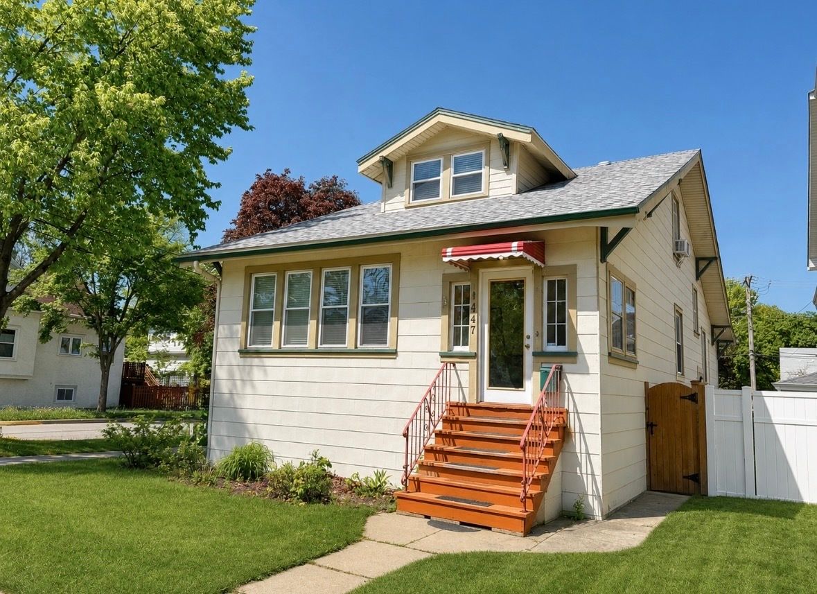 1147 Grove Avenue, Oak Park, IL 60304
