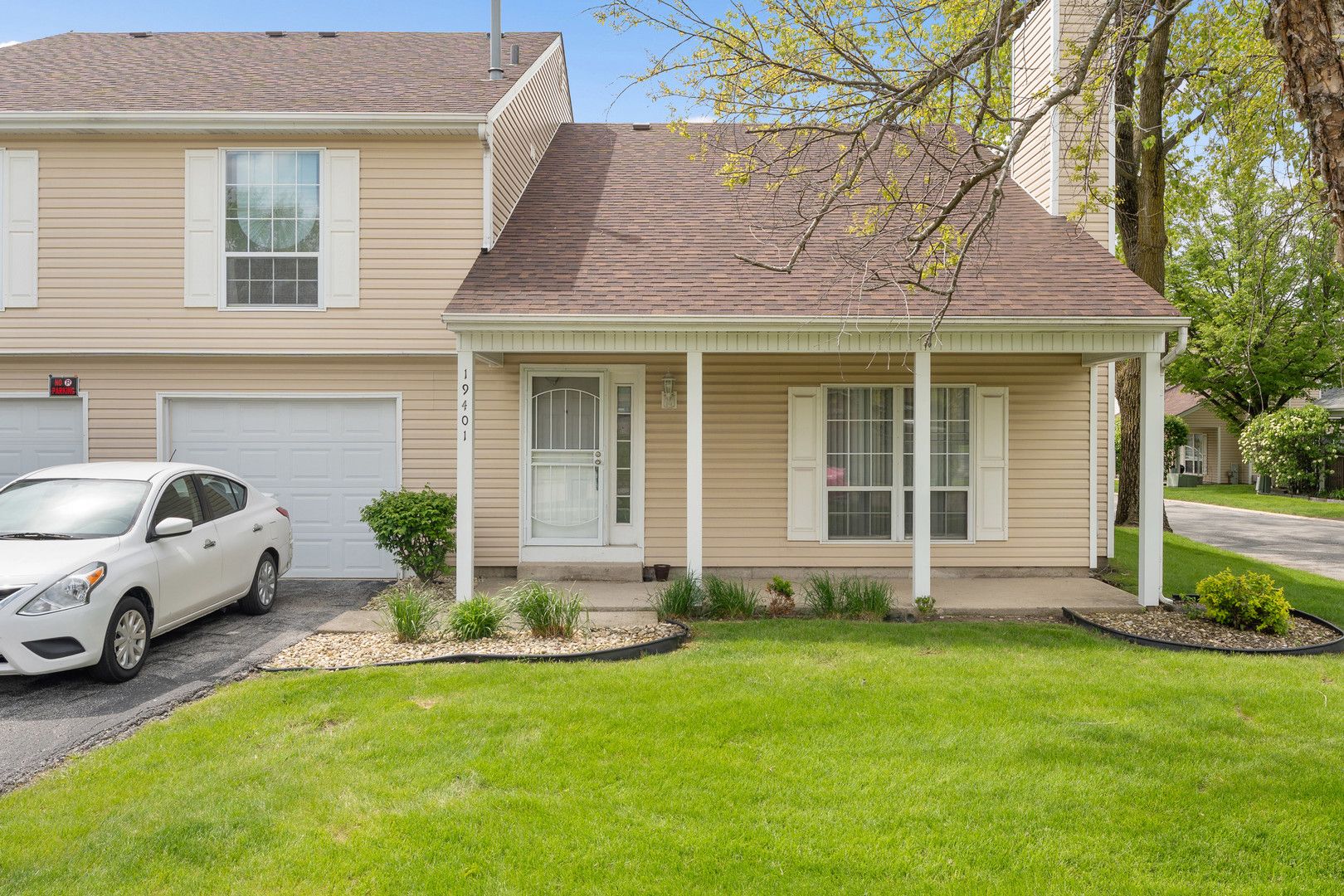 19401 Hickory Place — Country Club Hills, IL 60478