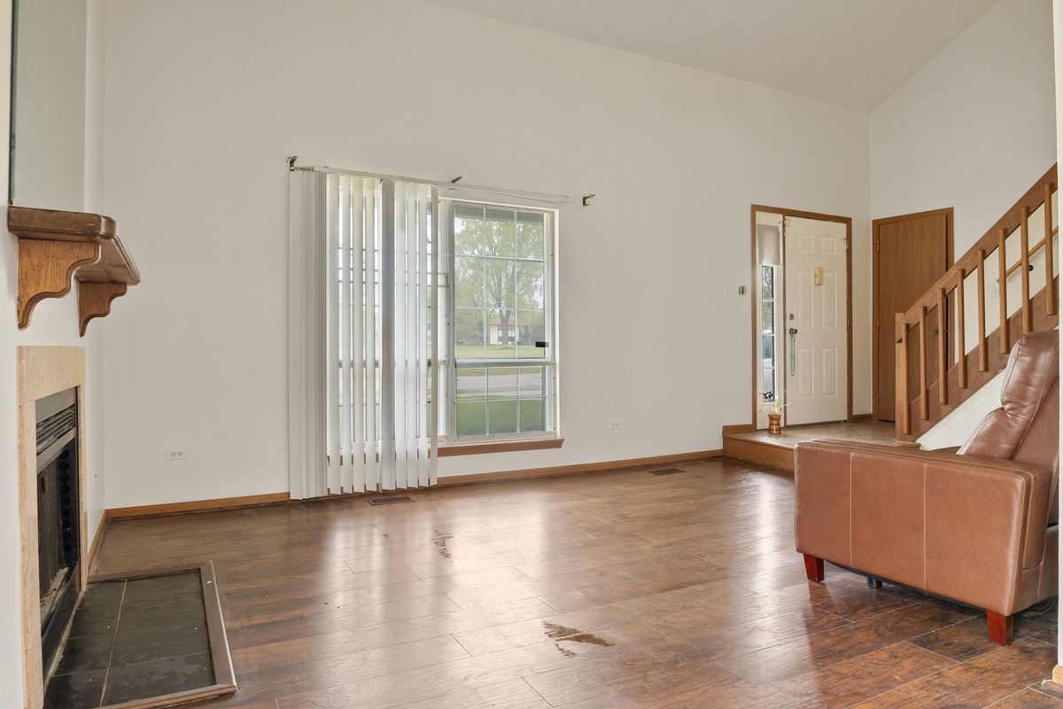 19401 Hickory Place, Country Club Hills, IL 60478