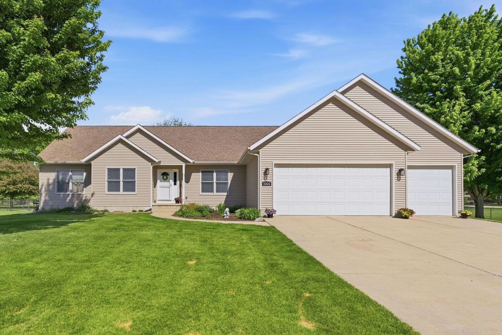 1002 9th Street — Port Byron, IL 61275