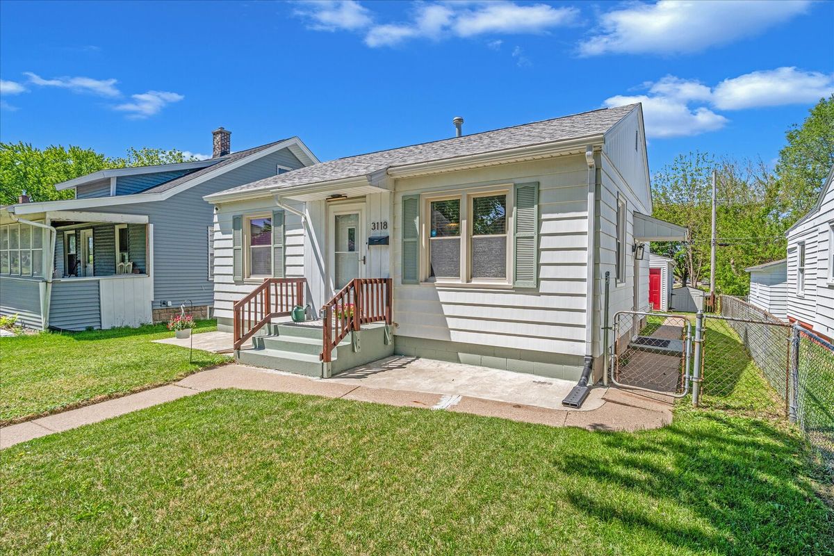 3118 9 1/2 Street, Rock Island, IL 61201