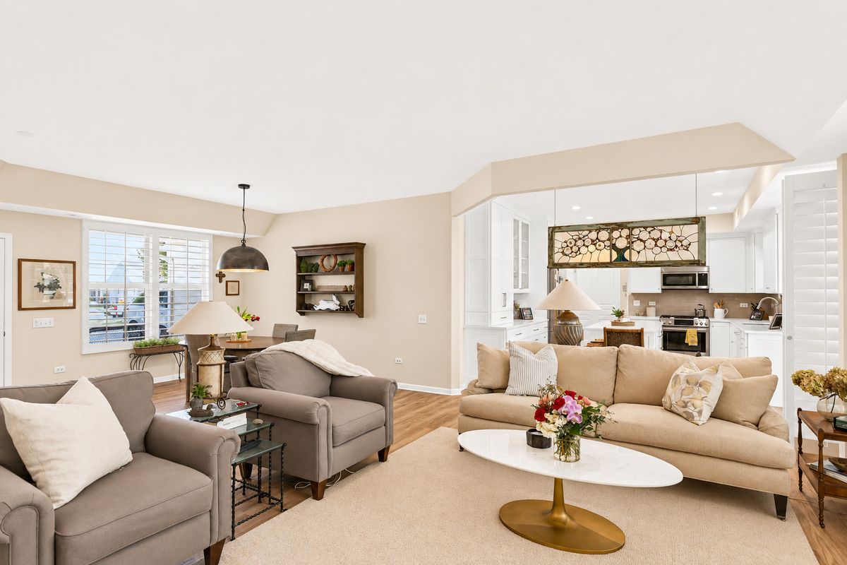 14028 Palisades Avenue, Huntley, IL 60142