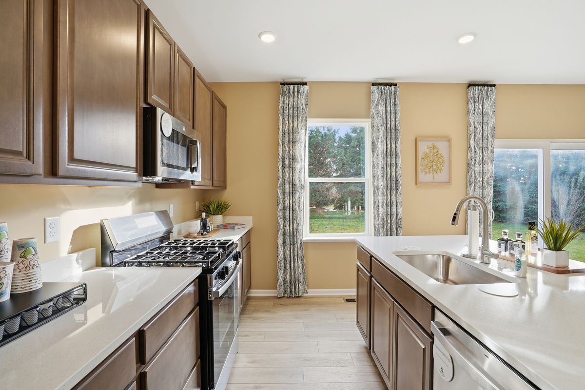 2852 McMurtrie Way, Yorkville, IL 60560