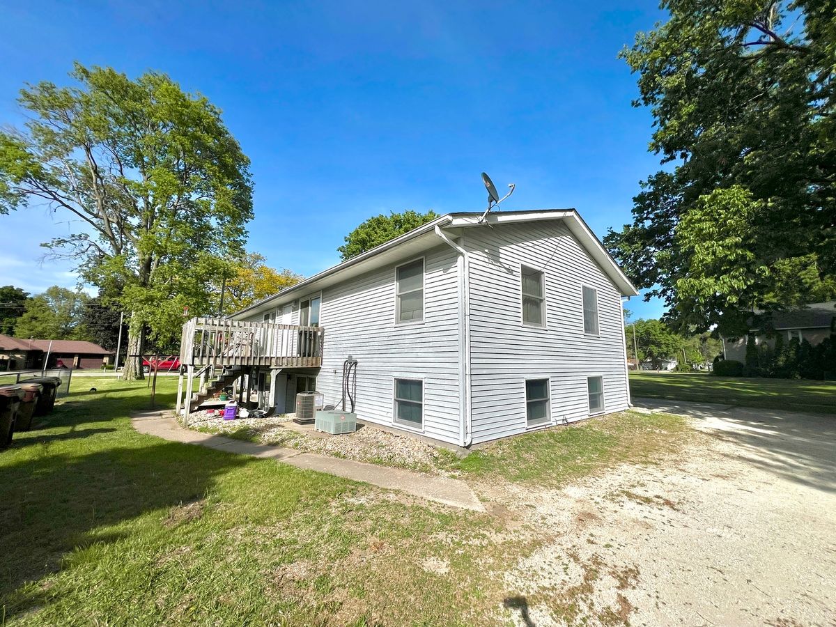 700 5th Avenue, Erie, IL 61250