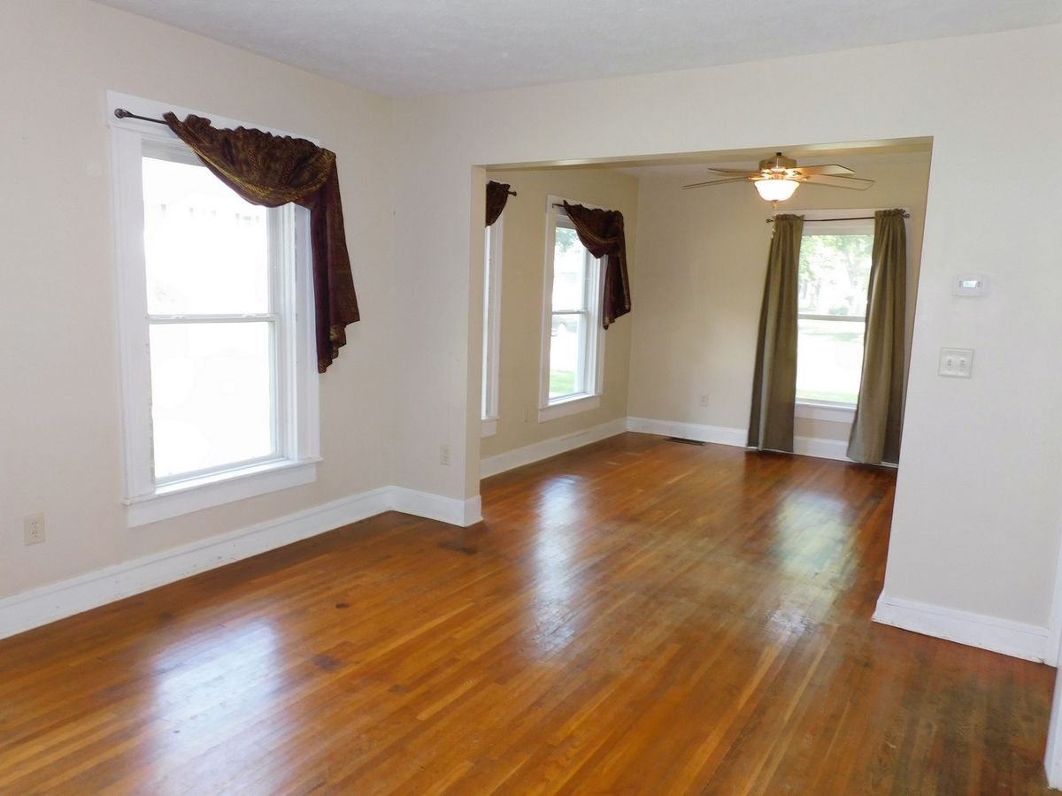 307 N 5th Street, Oregon, IL 61061