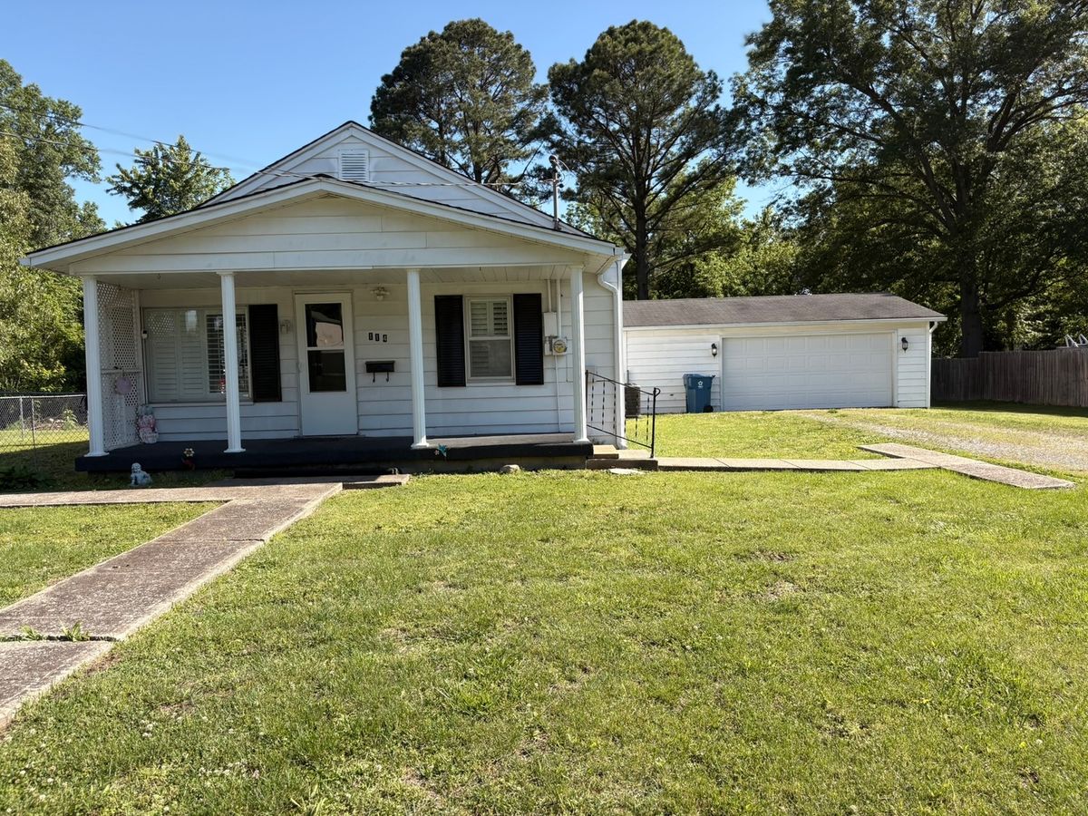 114 Parrish Street, Benton, IL 62812
