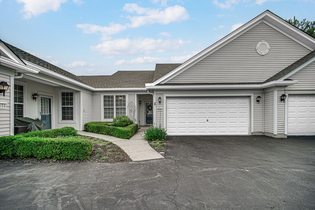 13528 Bonaire Road, Huntley, IL 60142
