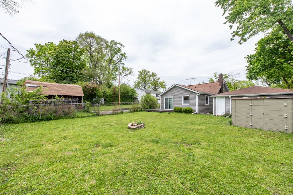 532 N Prospect Drive, Round Lake Park, IL 60073