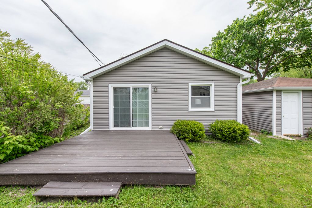 532 N Prospect Drive, Round Lake Park, IL 60073
