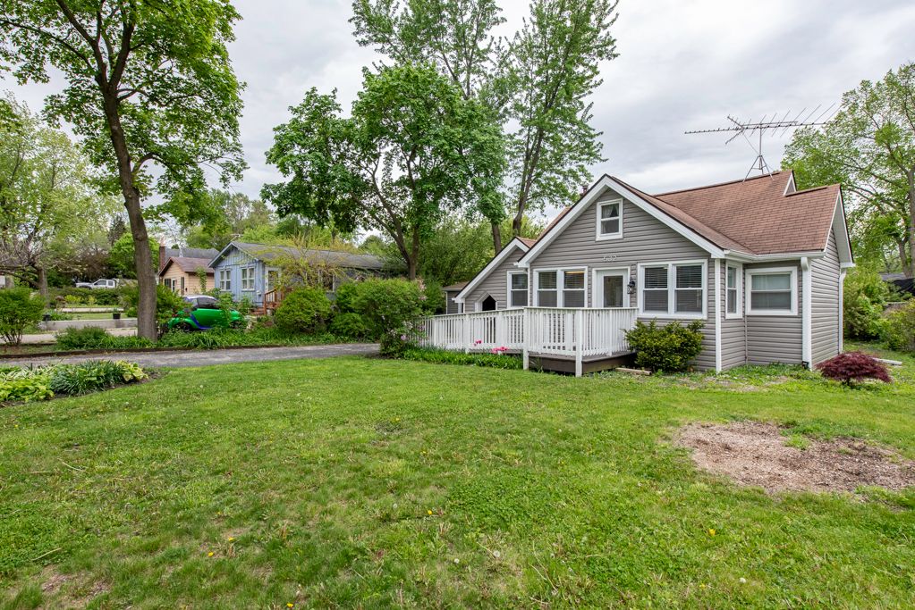 532 N Prospect Drive, Round Lake Park, IL 60073