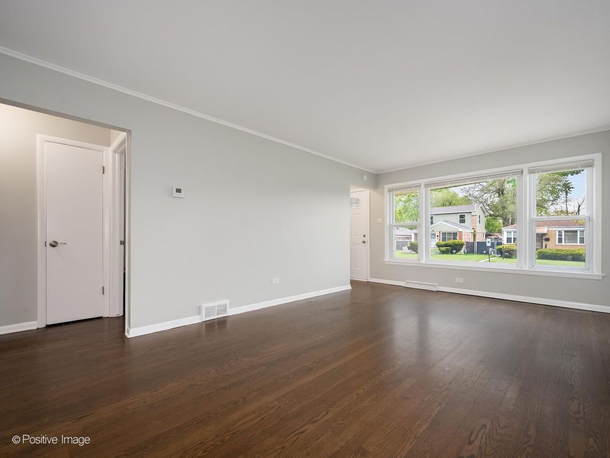14341 DOBSON Avenue, Dolton, IL 60419