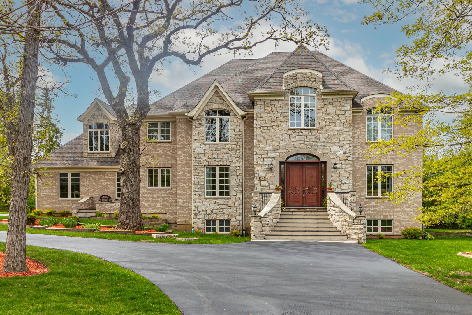 1147 Steeple View Drive — Long Grove, IL 60047