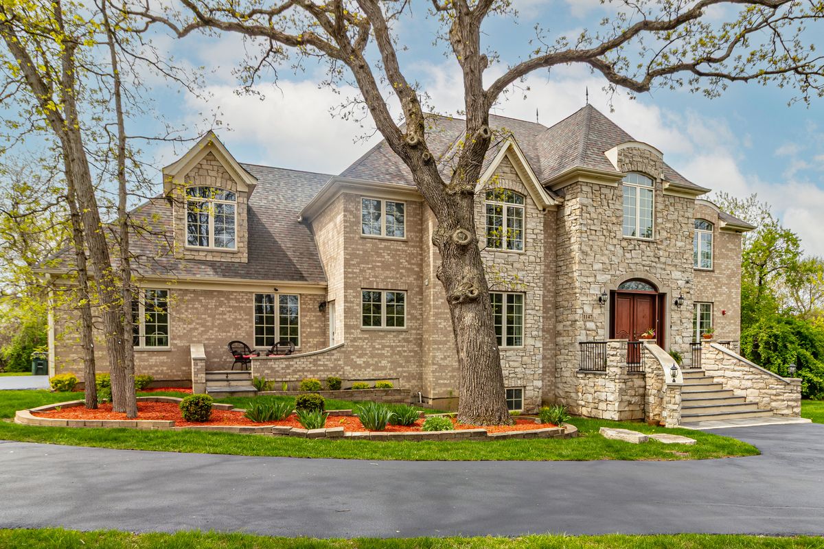 1147 Steeple View Drive, Long Grove, IL 60047