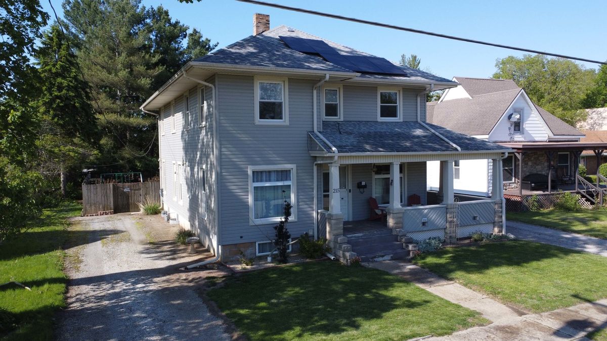 215 W Jones Street, Milford, IL 60953