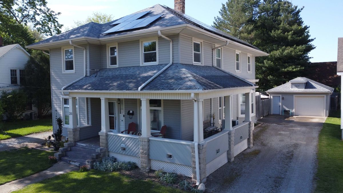215 W Jones Street, Milford, IL 60953