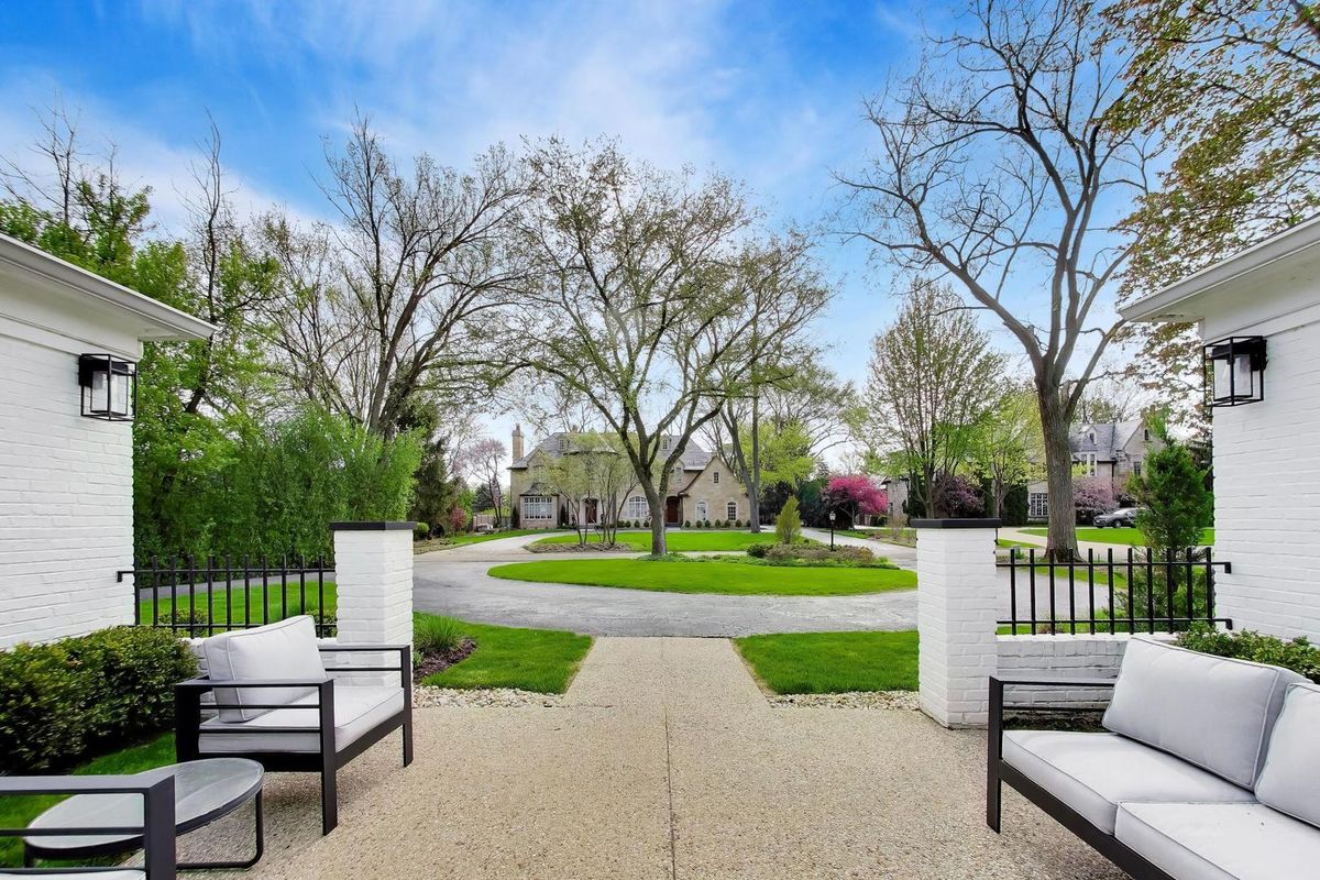 180 Westview Road, Winnetka, IL 60093