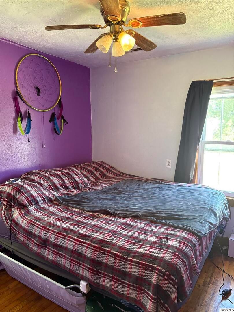 204 Main Cross, Timewell, IL 62375