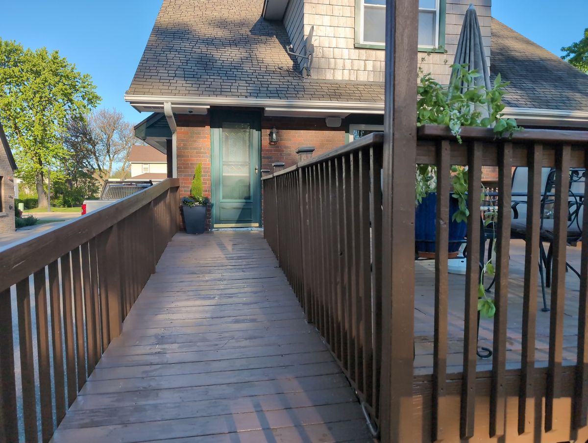 417 N Hough Street, Barrington, IL 60010