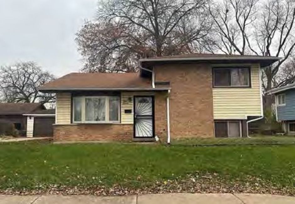 111 Algonquin Street, Park Forest, IL 60466