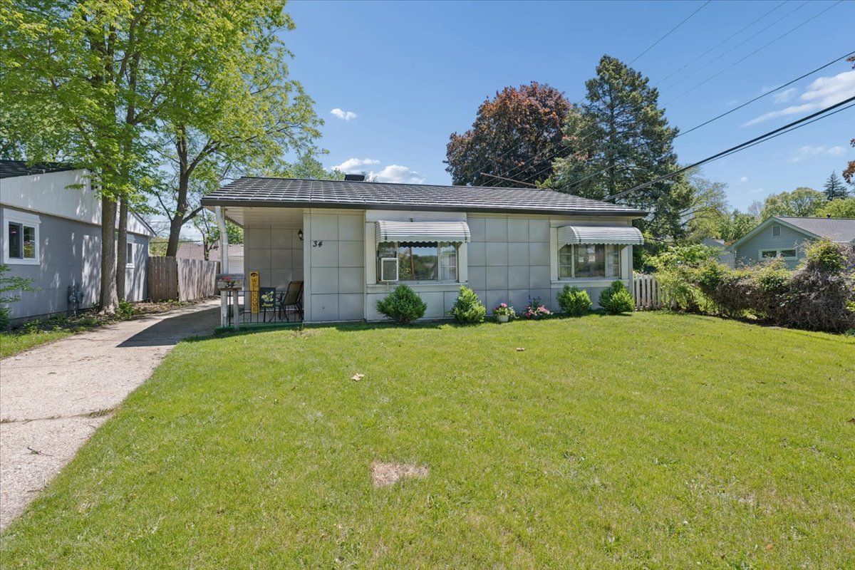 34 Rosedale Avenue, Aurora, IL 60506