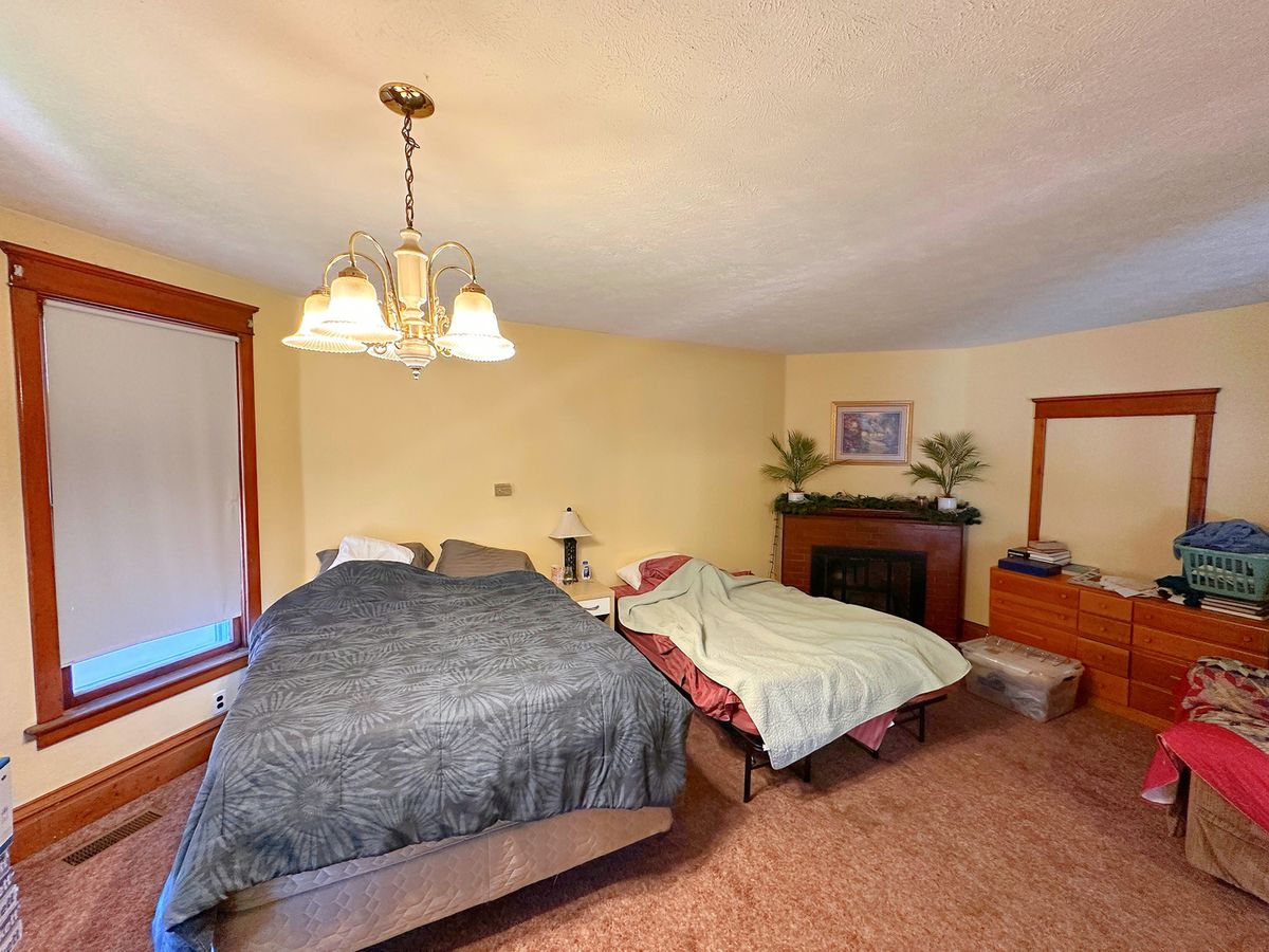 319 S Monroe Street, Streator, IL 61364