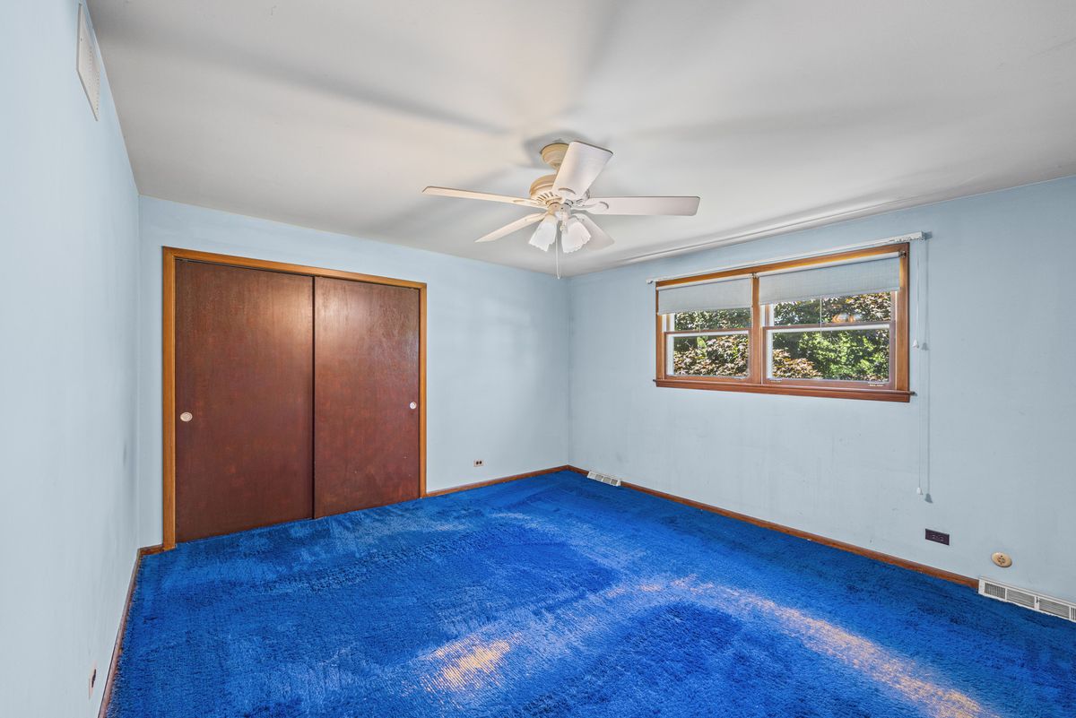 538 Maple Lane, Darien, IL 60561