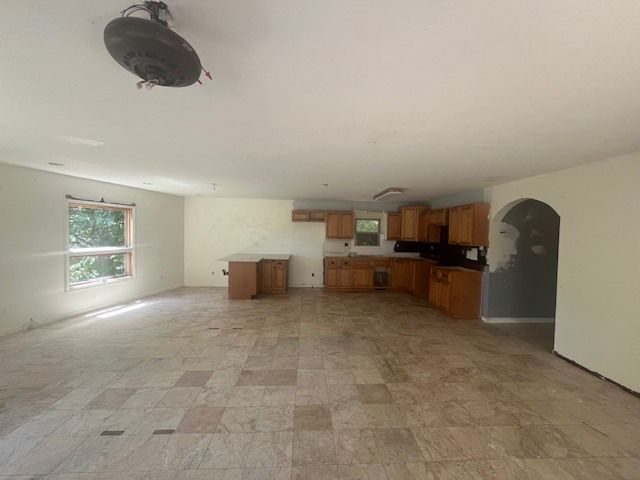 35 Sandy Point, Goreville, IL 62939