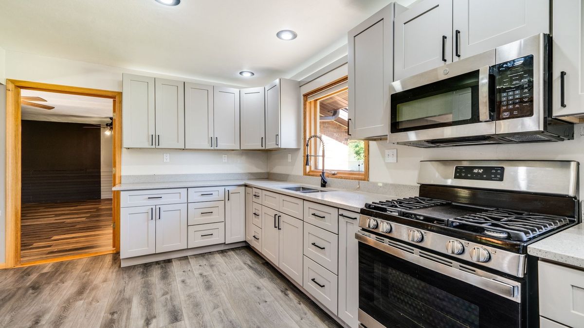 313 W Margaret Fuller Road, Oregon, IL 61061